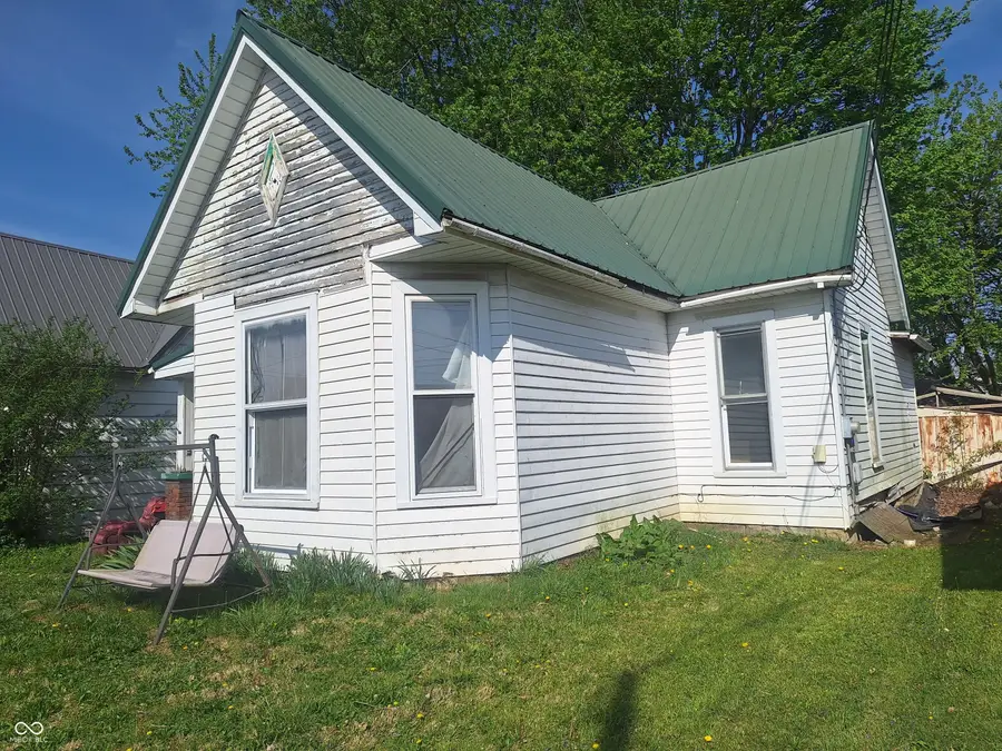 50 W Poplar Street, North Vernon, IN 47265 - #2