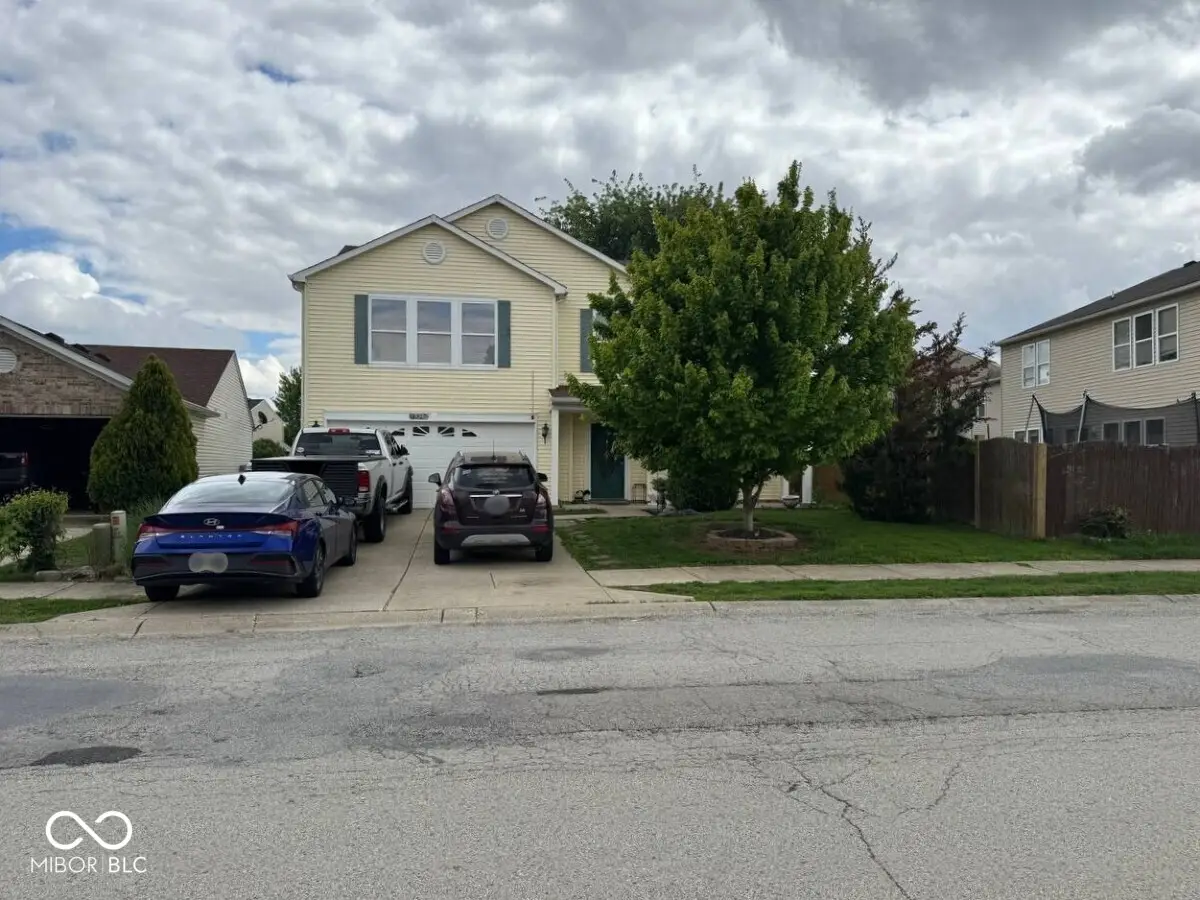 9317 W Quarter Moon Drive, Pendleton, IN 46064 - #1