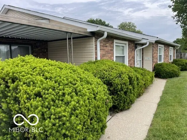 2755 Prosperity Drive, Columbus, IN 47201 - #2