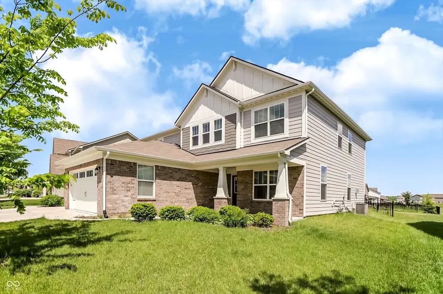 2391 S Stonehill Way, New Palestine, IN 46163 - #2