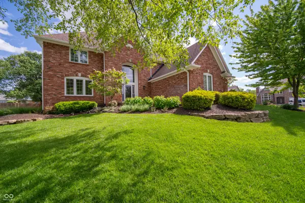 9011 Anchor Bay Drive, Indianapolis, IN 46236