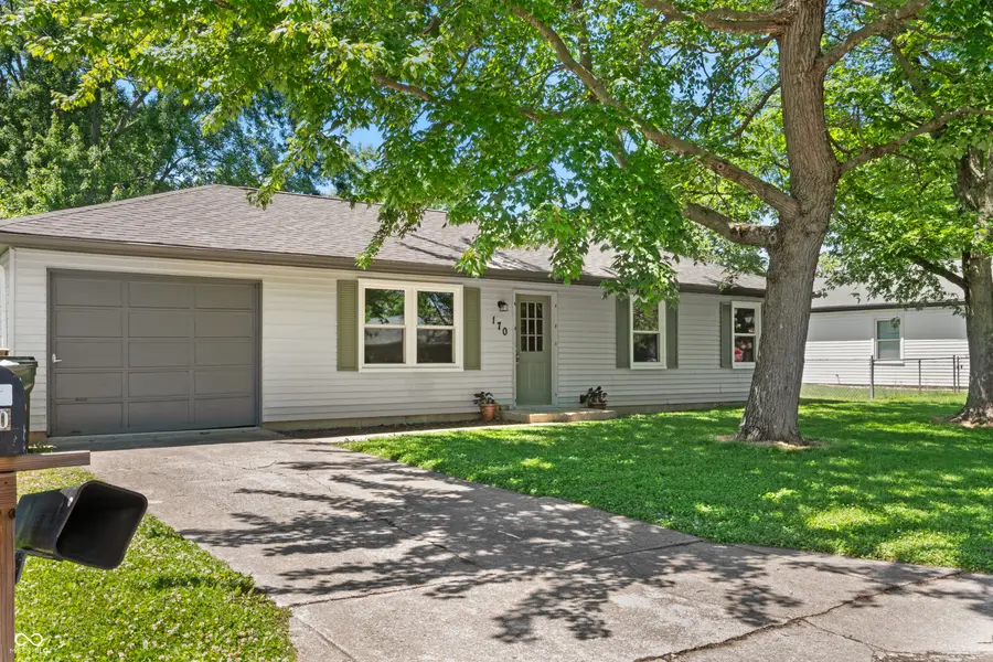 170 Midway Court S, Hope, IN 47246 - #2