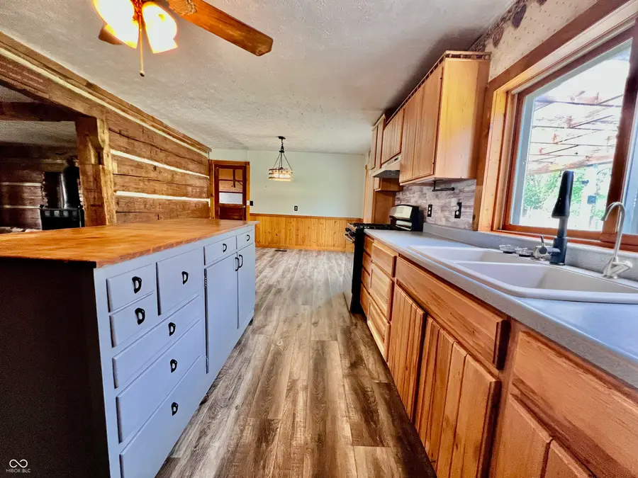 4296 E 100 N, Shelbyville, IN 46176 - #3