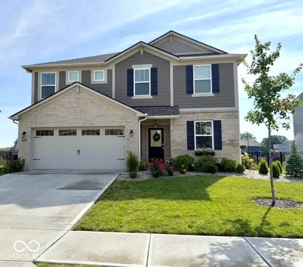9767 Alzada Drive, Fishers, IN 46040