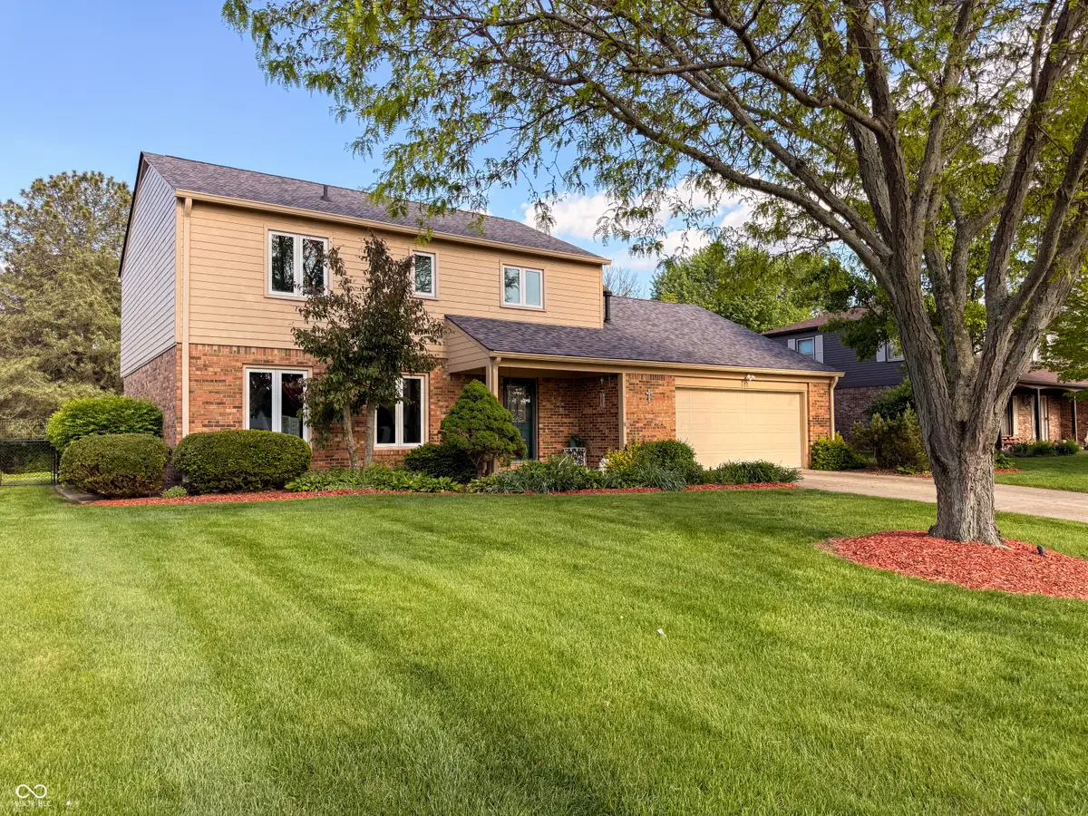 816 Westgate Drive, Anderson, IN 46012 - #1