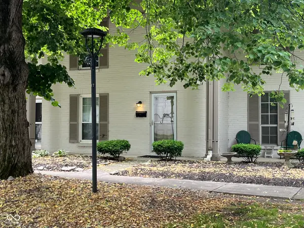 4227 Greenway Drive, Indianapolis, IN 46220