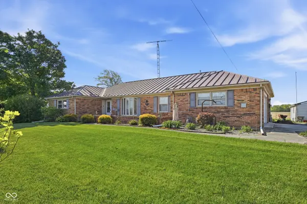 1761 W State Road 32 Highway, Winchester, IN 47394