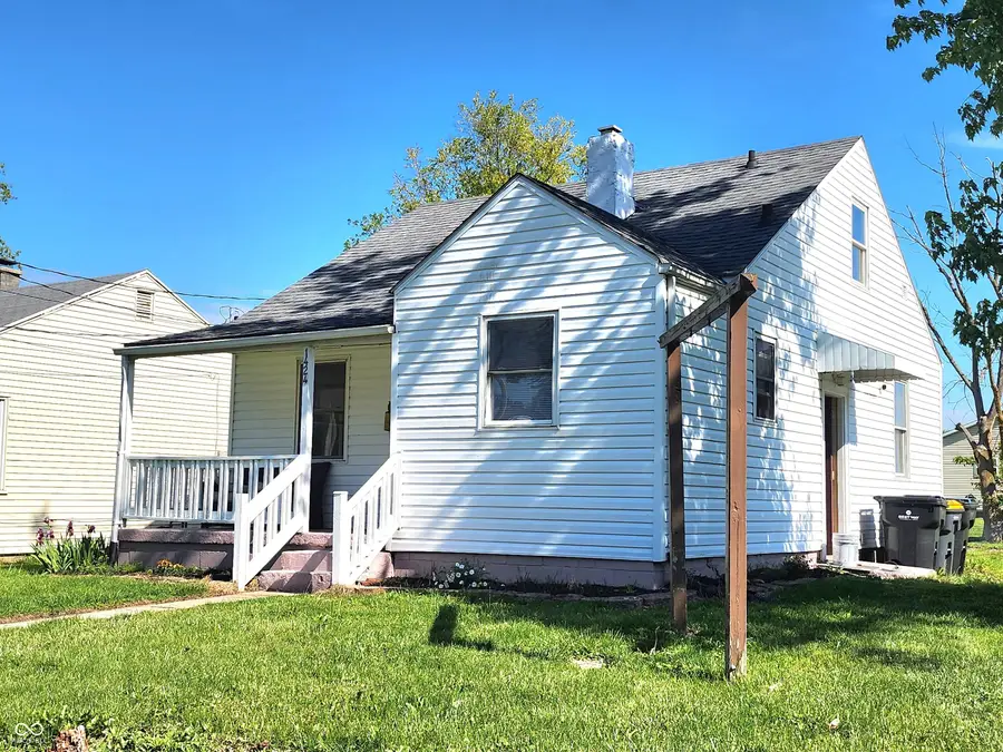 1424 E 30th Street, Anderson, IN 46016 - #3