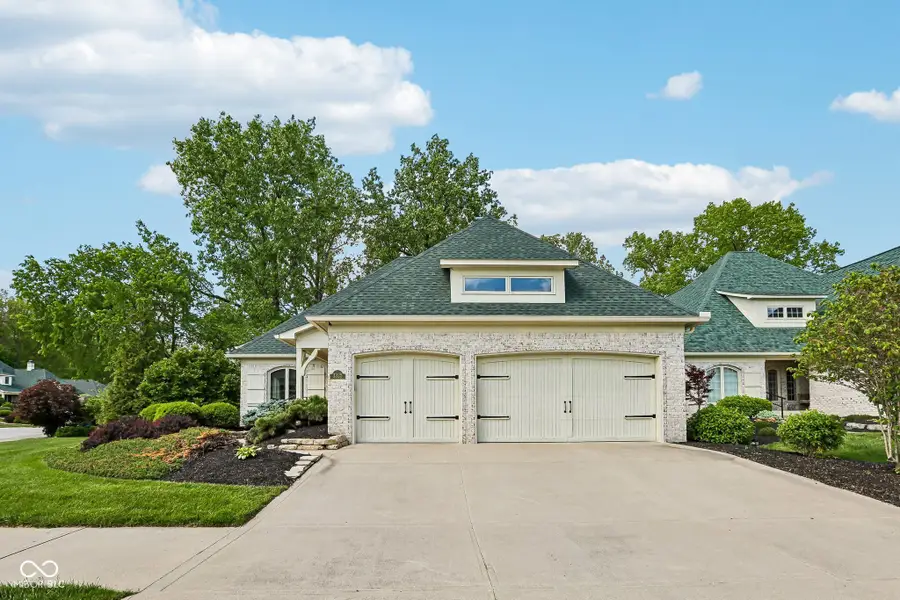3325 Nottinghill Drive E, Plainfield, IN 46168 - #3