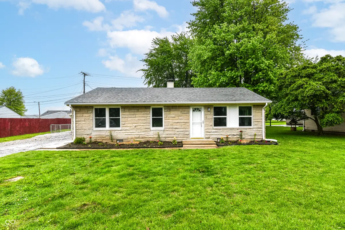 532 W Main Street, Pittsboro, IN 46167 - #1