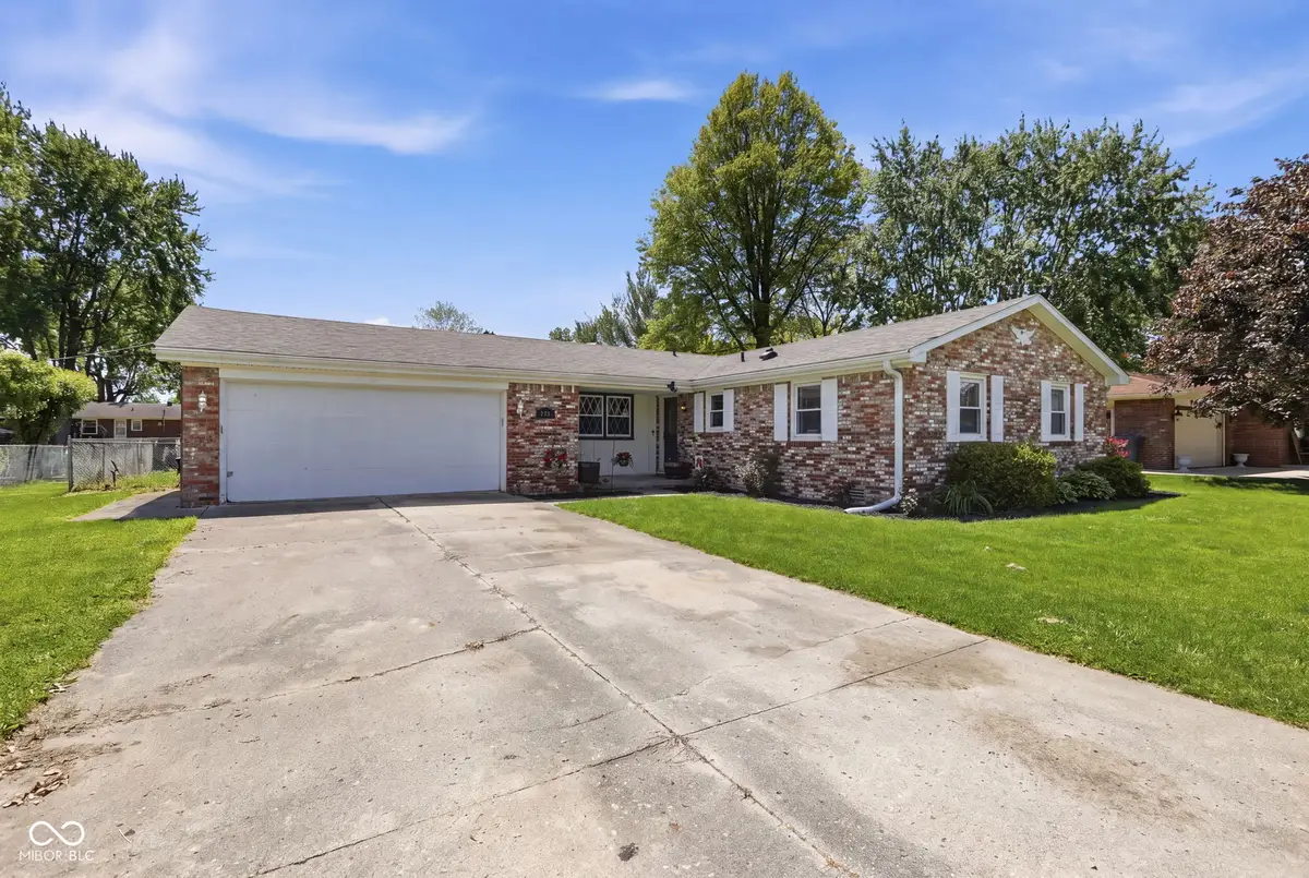 1709 E 47th Street, Anderson, IN 46013 - #1