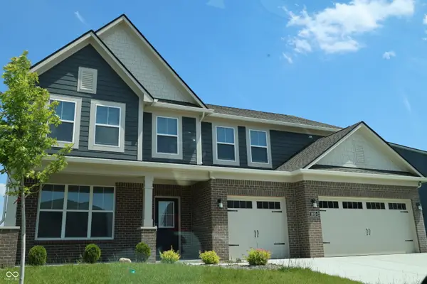 1819 Vista Ridge Drive, Greenwood, IN 46143