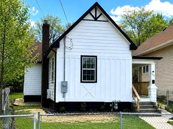 1225 E Adams Street, Muncie, IN 47305
