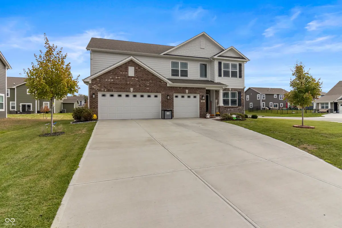 5839 Altar Bell Circle, Greenwood, IN 46143 - #1