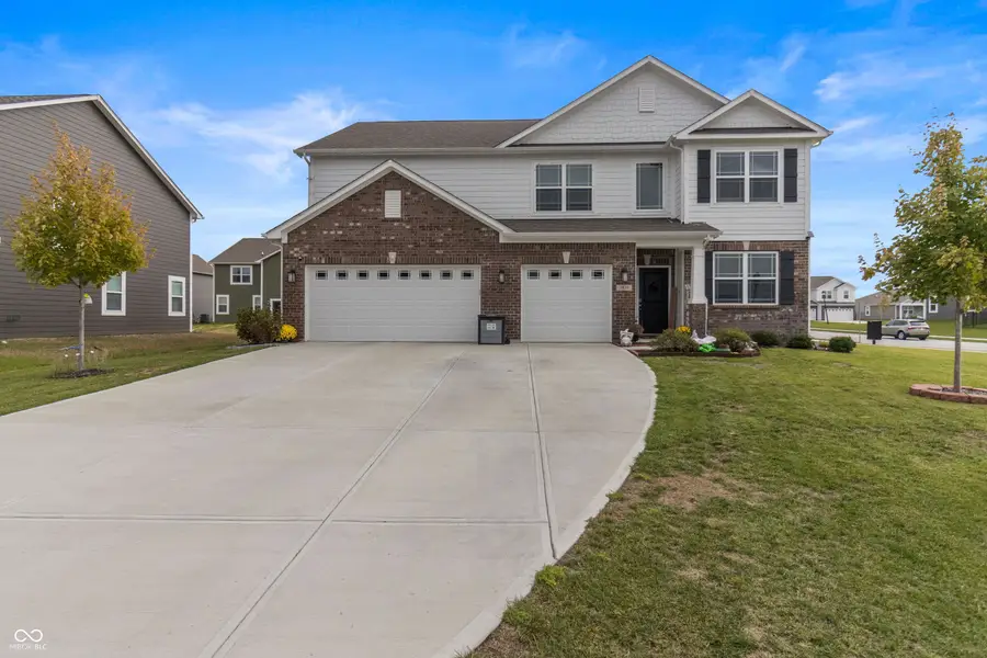 5839 Altar Bell Circle, Greenwood, IN 46143 - #2