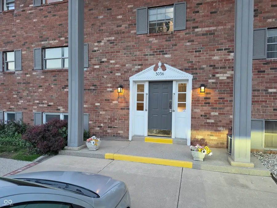 3036 Lake Shore Drive #UNIT C, Indianapolis, IN 46205 - #3
