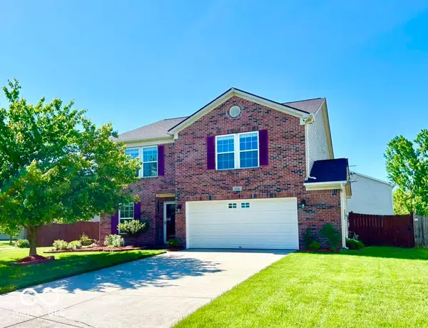 10385 Mcclain Drive, Brownsburg, IN 46112