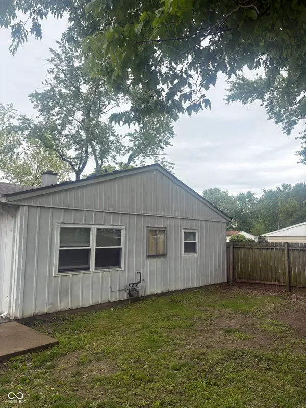 9920 Kramer Court, Indianapolis, IN 46235