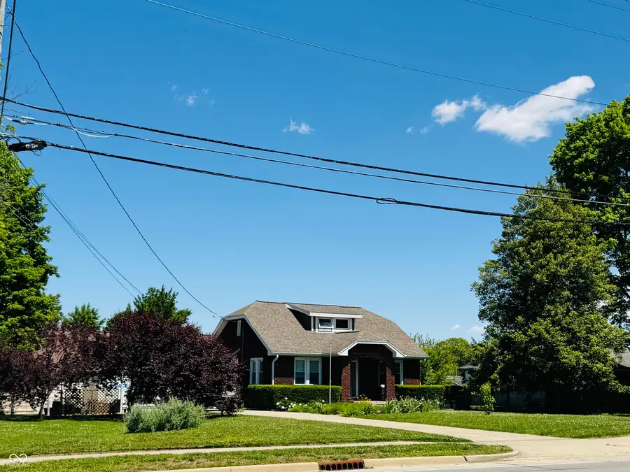 2722 17th Street, Columbus, IN 47201 - #3