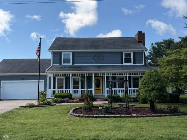 809 W Pearl Street, Trafalgar, IN 46181