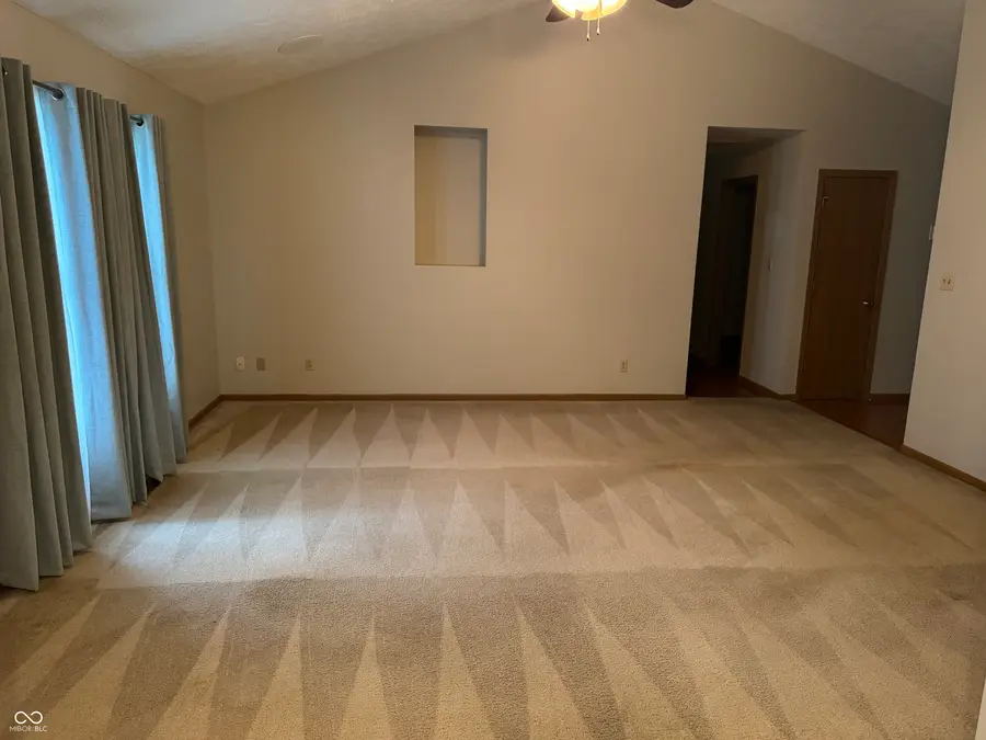 3906 E Teakwood Avenue, Terre Haute, IN 47805 - #3