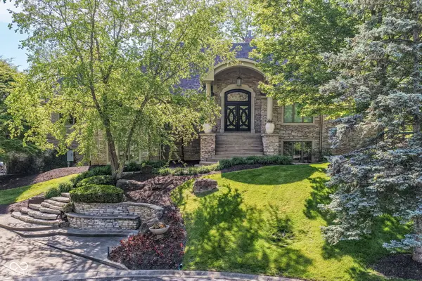 201 S Creedmoor Way, Anderson, IN 46011