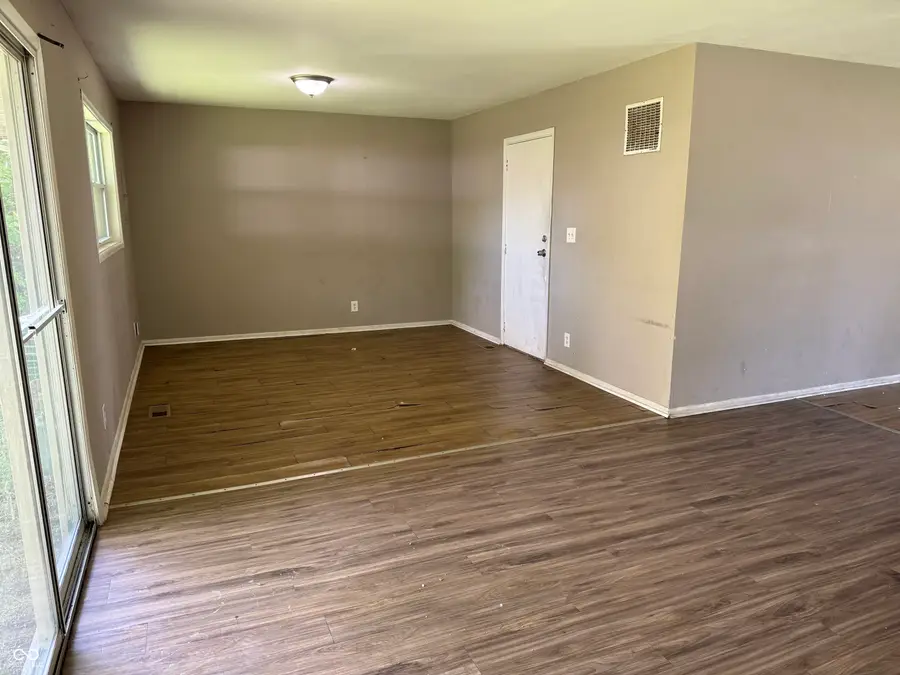 3645 Ireland Drive, Indianapolis, IN 46235 - #2