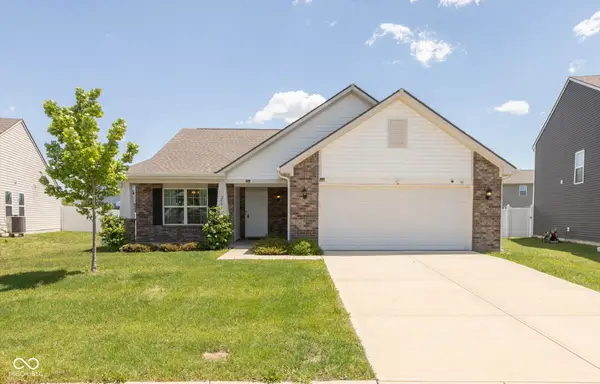 2561 Pumpkin Patch Lane, Indianapolis, IN 46229