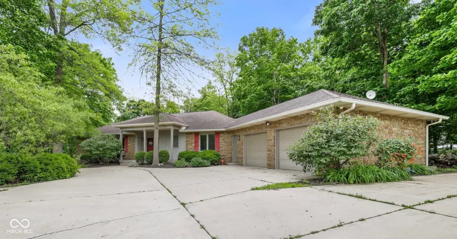 4568 N State Road 9, Shelbyville, IN 46176 - #2