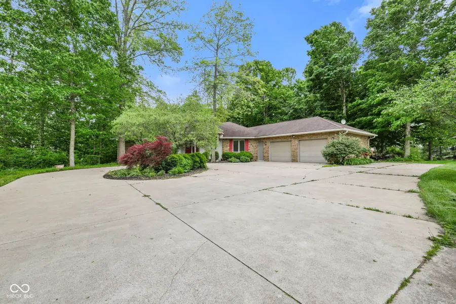 4568 N State Road 9, Shelbyville, IN 46176 - #3