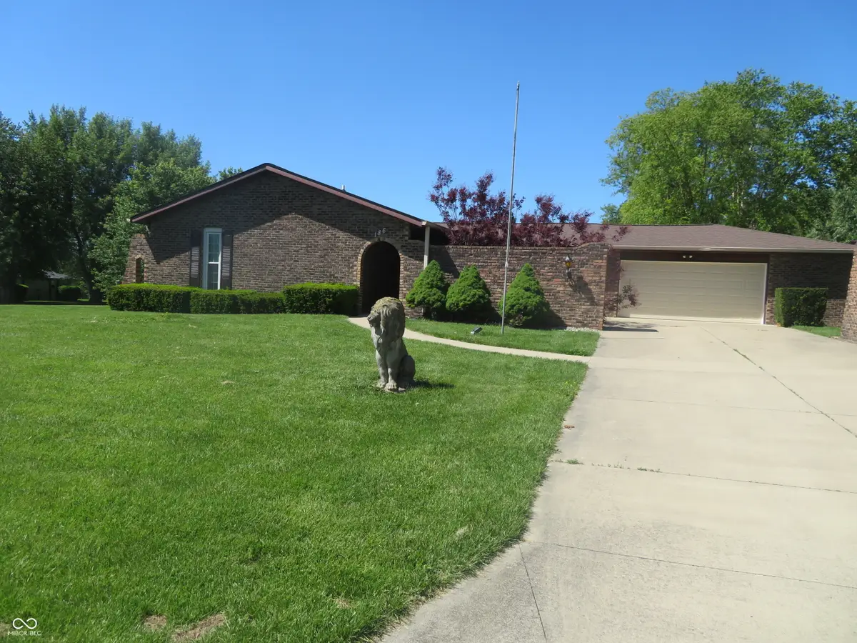 186 E Gay Drive, Alexandria, IN 46001 - #1