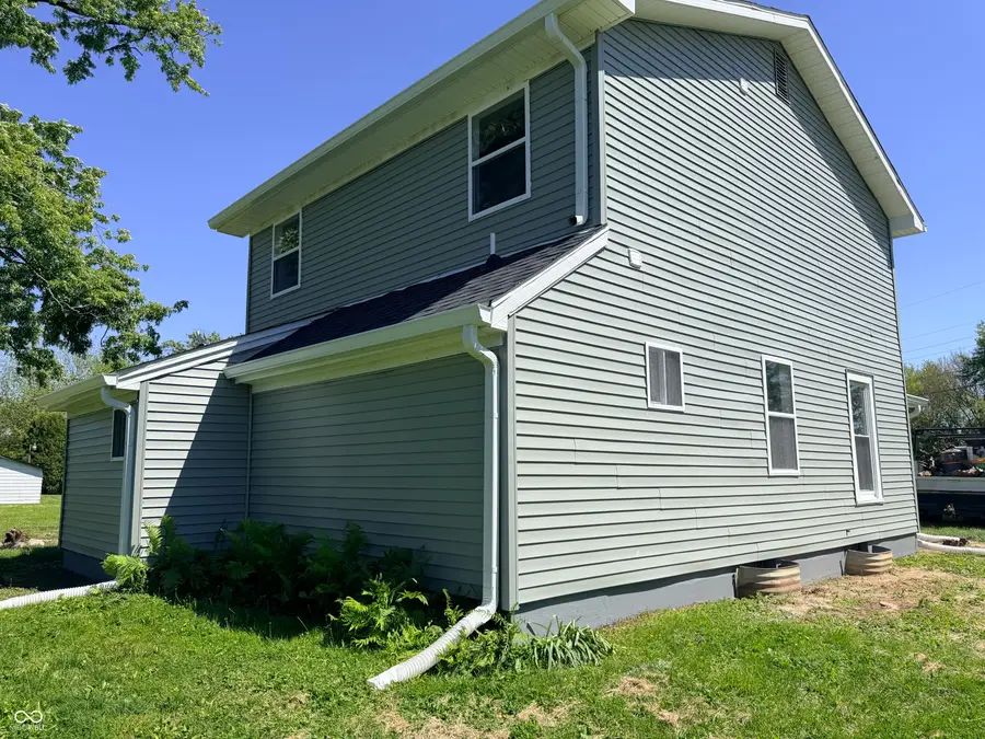 5776 E Railroad Avenue, Crawfordsville, IN 47933 - #2