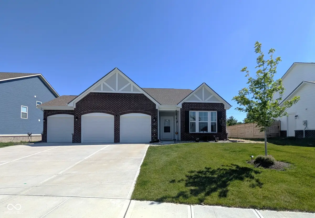 1525 Vera Boulevard, Danville, IN 46122 - #1