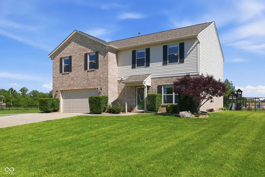 6116 W Morgan Court, New Palestine, IN 46163 - #2