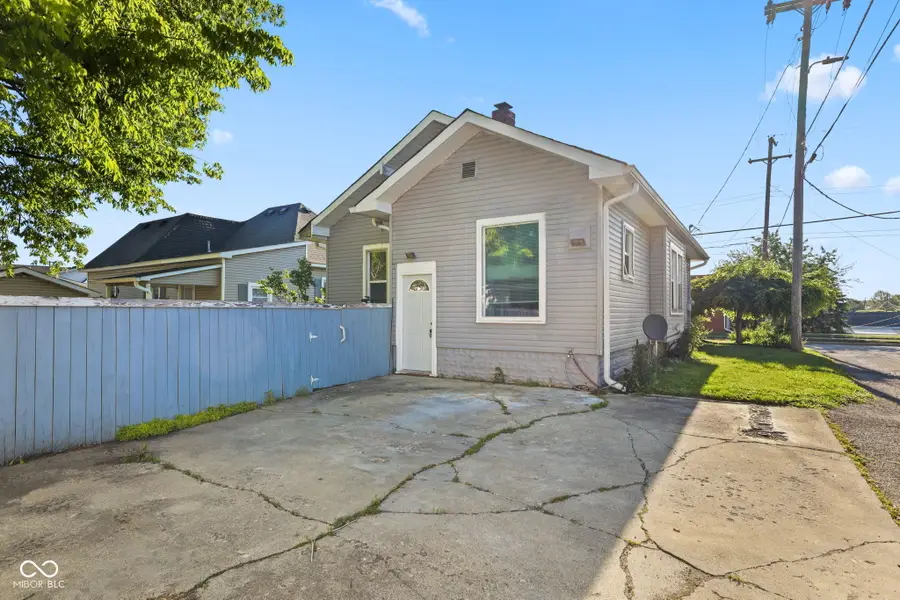 1007 S Miller Street, Shelbyville, IN 46176 - #2