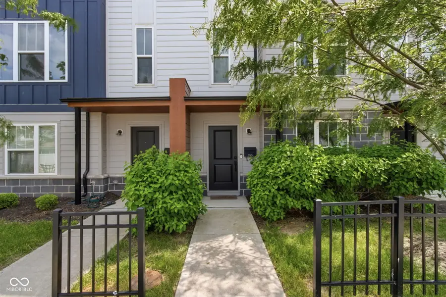 2945 Bolton Square Boulevard, Indianapolis, IN 46222 - #2