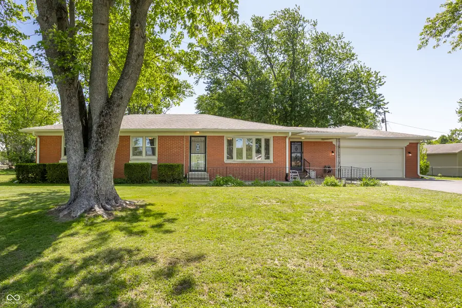 4946 Barnett Avenue, Sharpsville, IN 46068 - #2