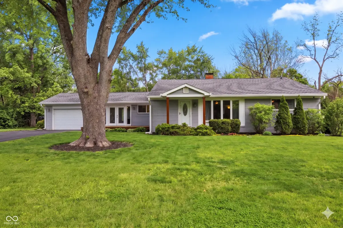 540 Golf Lane, Indianapolis, IN 46260 - #1