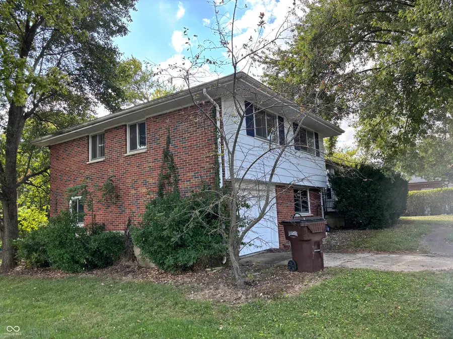 526 W Maple Street, Cambridge City, IN 47327 - #2