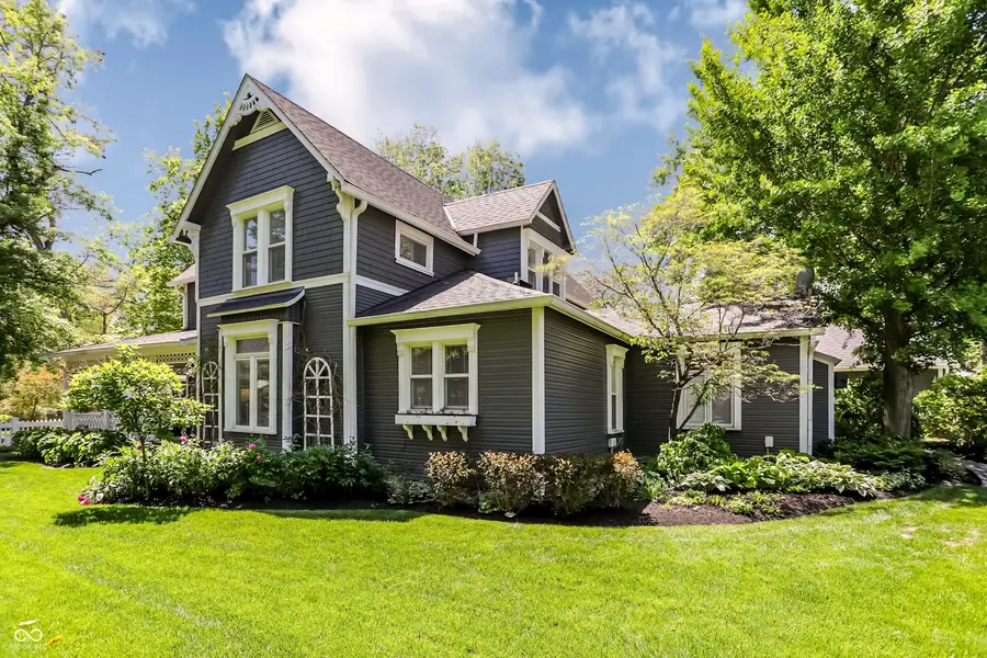 420 W Pine Street, Zionsville, IN 46077 - #3