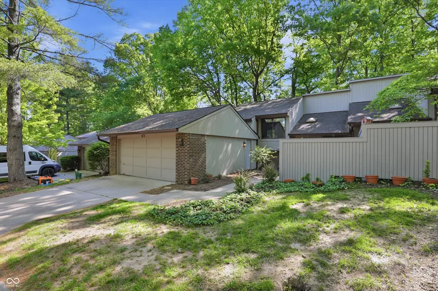 51 Osage Court, Columbus, IN 47201 - #3