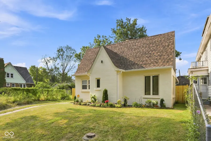3309 Brookside Parkway South Drive, Indianapolis, IN 46201 - #2