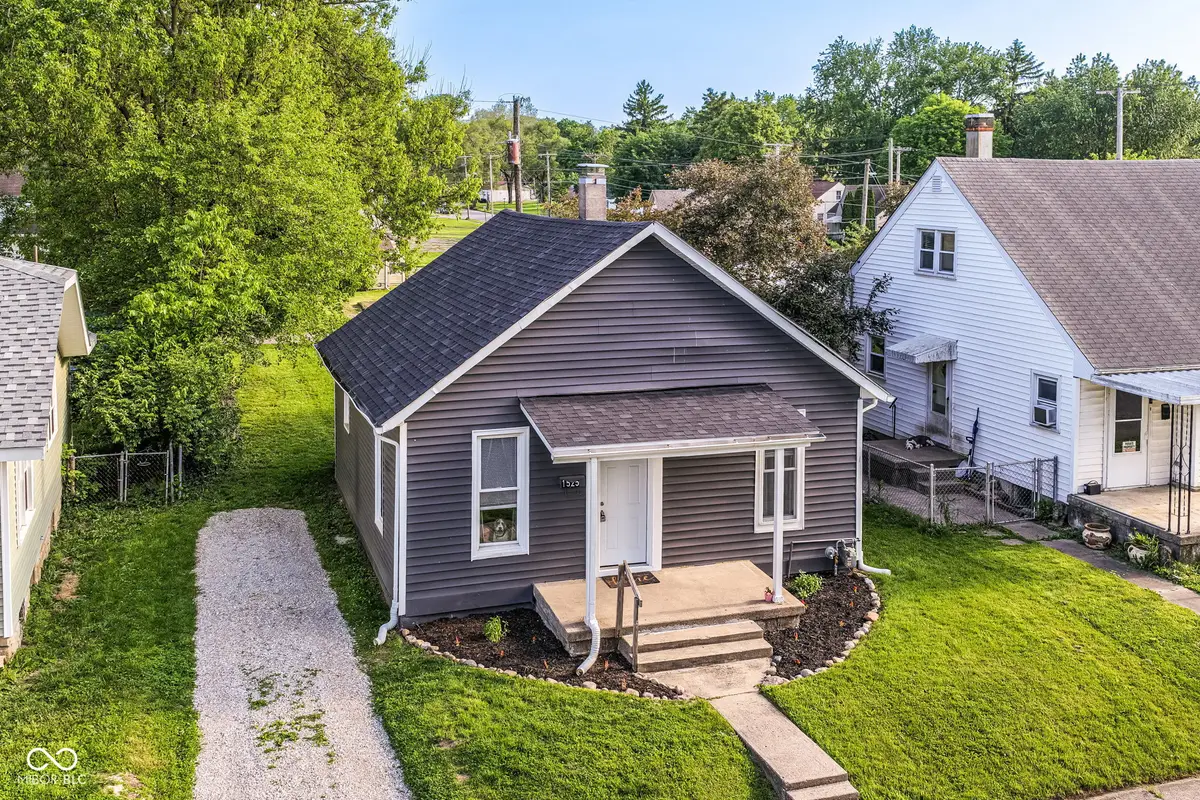 1525 W 5th Street, Anderson, IN 46016 - #1