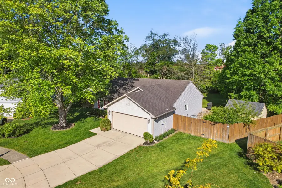 7255 Woodmill Court, Avon, IN 46123 - #2