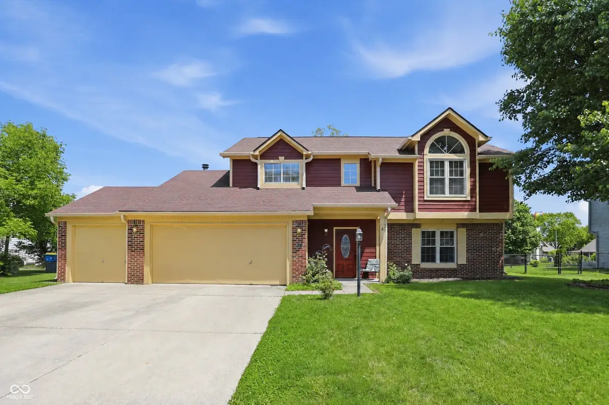 6723 Silver Tree Drive, Indianapolis, IN 46236 - #1