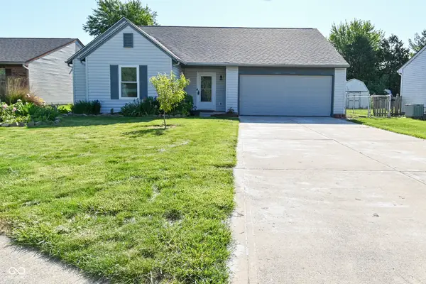 6624 Colleens Way, Indianapolis, IN 46221