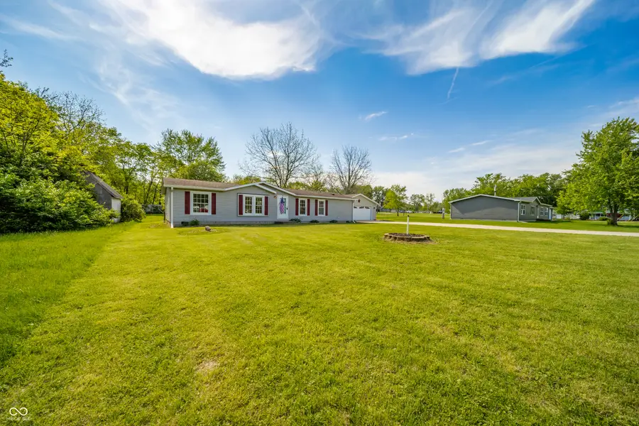 810 S Indiana Avenue, Alexandria, IN 46001 - #2