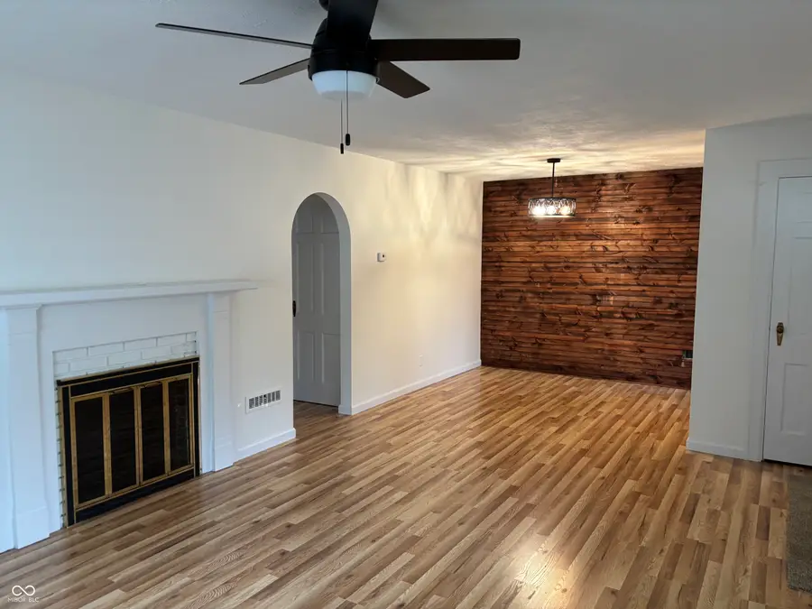102 E 12th Street, Rushville, IN 46173 - #2