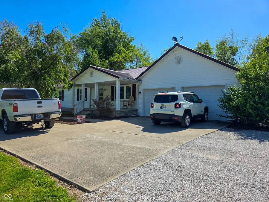 14534 W 900 N, Jasonville, IN 47438 - #2