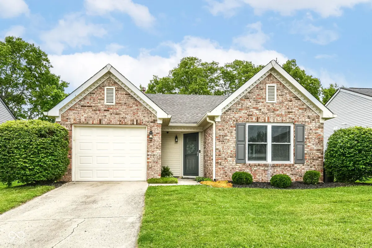 7200 Woodgate Drive, Fishers, IN 46038 - #1
